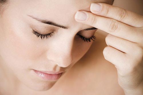 Léky na migrénu: jak si sami pomáhat?